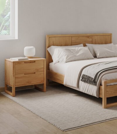 pak-unique-oak-bedside-table-bedroom-scene